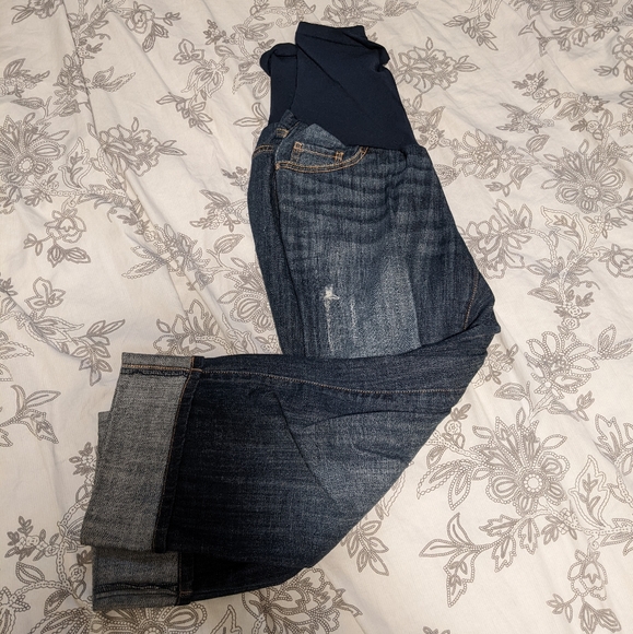 Maternity Capri Jeans - Picture 3 of 4